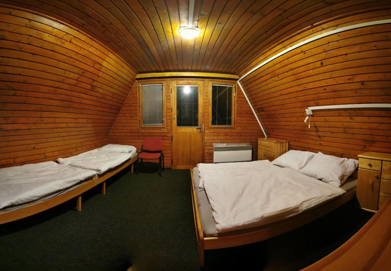 Chata pod májovou muldou Demänovská Dolina Exterior foto
